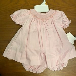 🎀 NWT Baby Girl Newborn Pink Outfit - Dress, Bloomers, and Hat